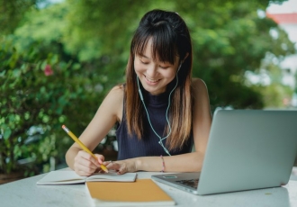 Microlearning: Weiterbildung in kleinen Schritten